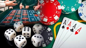 Studio Monopoly Live superhoki88 dengan roda putar dan host dealer profesional